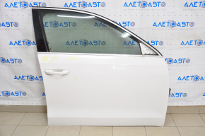 Двері в зборі перед правами VW Passat b7 12-15 USA білий LB9A, keyless, тички
