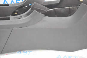 Консоль центральна підлокітник Chevrolet Volt 11-15 шкіра чорна, подряпини