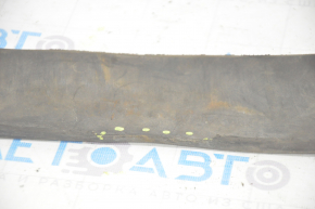 Губа удлинитель переднего бампера центр Chevrolet Volt 11-15 оторвано крепление, потерта
