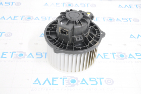 Мотор вентилятор печки Hyundai Elantra AD 17-20