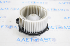 Мотор вентилятор печки Hyundai Elantra AD 17-20