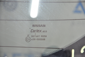 Дверь багажника голая со стеклом Nissan Rogue 14-16 белый QAB, тычка