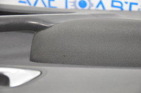 Обшивка дверей картка передня лев VW Tiguan 09-17 чорна, подряпина, липка