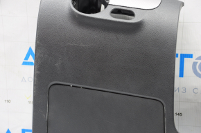 Накладка колени водителя VW Jetta 11-18 USA черная, молдинг серый глянец, тип 1 царапины