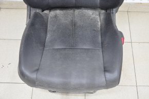 Пасажирське сидіння Nissan Rogue 14-20 з airbag, механіч, шкіра чорний, під хімчистку