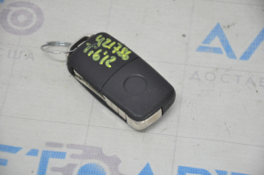 Ключ VW Tiguan 12-17 4 кнопки, раскладной, потерт, отсутствует эмблема