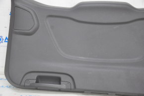 Обшивка дверей багажника низ Ford C-max MK2 13-18 чорна, подряпини