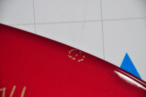 Капот голый Tesla Model 3 18- красный PMMR, скол, в броне плёнке