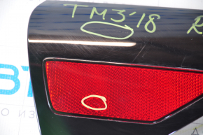 Отражатель на крыле задний правый Tesla Model 3 18- царапины