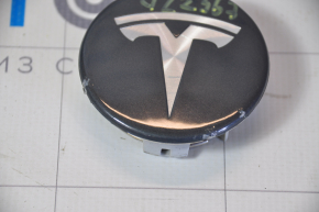 Центральный колпачок на диск Tesla Model 3 18- тип 1, серый, царапины