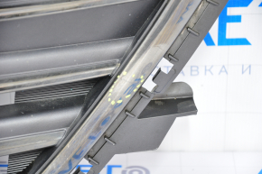 Решітка радіатора grill Hyundai Elantra AD 17-18 дорест, хром, подряпини, тички, тріщина на хромі