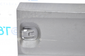 Накладка проема багажника Chevrolet Volt 11-15 черн, царапины