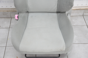 Водійське сидіння Toyota Prius V 12-17 без airbag, механіч+електро, велюр сіре, під чищення