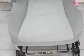 Пасажирське сидіння Toyota Prius V 12-17 без airbag, механіч, велюр сіре, під чищення