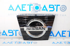 Эмблема значок решетки радиатора Nissan Rogue 17- квадратная, под радар новый OEM оригинал