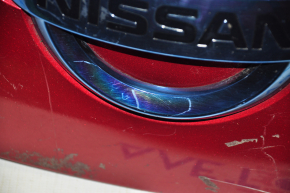 Передняя крышка зарядного порта нос Nissan Leaf 13-17 со значком, затерт значок