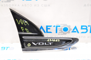 Молдинг емблема крила прав Chevrolet Volt 11-15 подряпини, зламана направляйка, тичка, деформація краю