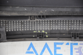 Решетка дворников пластик Hyundai Sonata 15-19 сломано крепление