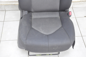 Пасажирське сидіння Toyota Camry v70 18- без airbag, механіч, ганчірка чорна, під чистку