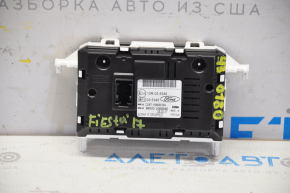 Монитор, дисплей Ford Fiesta 11-19 царапины дисплея