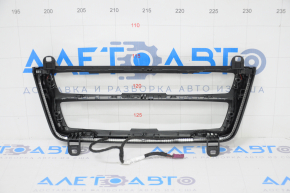 Рамка накладка управления радио и климатом BMW 3 F30 15-18 рест, с подсветкой