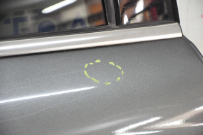 Дверь в сборе задняя правая Ford Escape MK3 13- графит J7, тычка, царапины на накладках