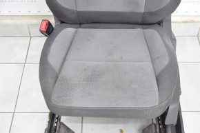 Водительское сидение Ford Escape MK3 17-19 без airbag, тряпка черно-серое, электро, подогрев, под химч