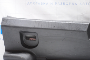Накладка проема багажника Chevrolet Malibu 16- черная, царапины, без заглушки, слом креп