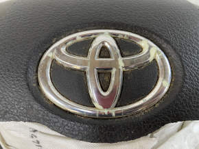 Подушка безопасности airbag в руль водительская Toyota Highlander 08-13 черн, стрельнувшая, полез хром
