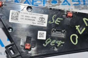 Управление климат-контролем Toyota Camry v70 18-20 auto, трещина на кнопке