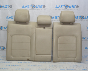 Задний ряд сидений 2 ряд VW Passat b8 16-19 USA кожа бежевый, верхняя часть, под химчистку