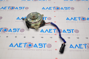 Мотор вентилятора охолодження лев Honda Accord 18-221.5T 2.0Т зламана фішка