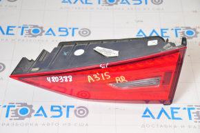 Фонарь внутренний крышка багажника правый Audi A3 8V 15-16 4d usa LED, скол