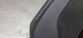 Накладка збоку задніх сидінь ліва Subaru Outback 15-19 ганчірка чорна, дрібні подряпини