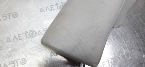 Накладка боковая задних сидений правая Kia Optima 11-15 USA тряпка серая, ржавые крепления, под химчистку