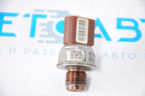 Датчик давления топлива VW Passat b7 12-15 USA 2.0TDI