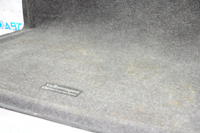 Коврик багажника VW Jetta 11-18 USA тряпка черный, тип 2, трещины, под химчистку