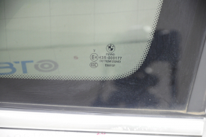 Форточка глухое стекло задняя правая BMW X1 F48 16-22 хром, сломаны направляйки