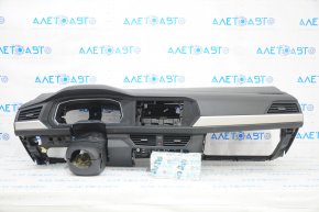 Торпедо передняя панель с AIRBAG VW Jetta 19- черная, царапины