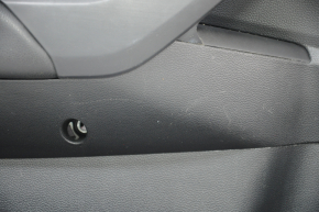Обшивка дверей картка передня лев VW Jetta 19- чорна з чорною вставкою шкіра, підлокітник шкіра, молдинг сірий тип 2, подряпини