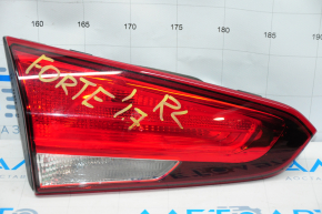 Ліхтар внутрішній кришка багажника лівий Kia Forte 4d 17-18 рест галоген, подряпини, тріщини
