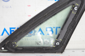 Форточка глухое стекло задняя левая Audi A4 B8 08-16 седан под черн молдинг, слом креп
