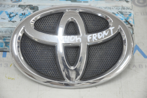 Емблема решітки радіатора grill Toyota Camry v40 хром, пісок, подряпини