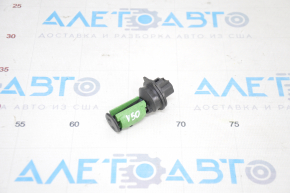 Датчик уровня жидкости бачка омывателя Toyota Camry v50 12-14 usa