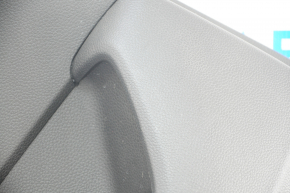 Обшивка двери карточка задняя левая Honda Accord 18-22 черн, подлокотник и вставка кожа, царапины
