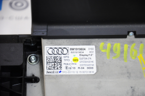 Монітор, дисплей, навігація Audi A4 B9 17-7" з кронштейном, подряпини.