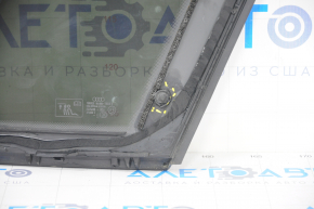 Форточка глухое стекло задняя левая Audi Q5 80A 18- мат, сломаны направляйки