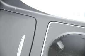 Консоль центральна підлокітник та підсклянники Mercedes GLA 14-20 беж, подряпини, задираки