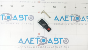 Ключ Mercedes GLA 14-20 4 кнопки, царапины, песок