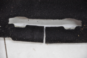 Покрытие пола переднее левое Mercedes CLA 14-19 черный, надрыв